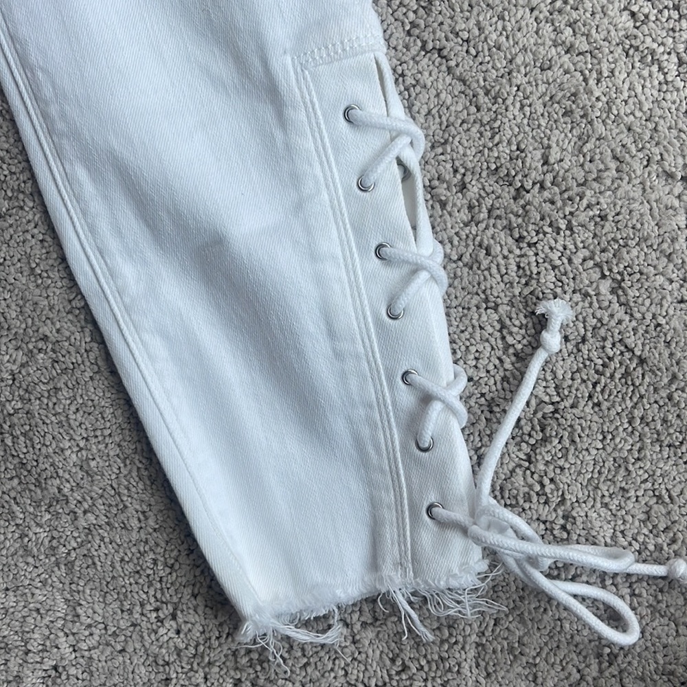 White jeans - Picture 3 of 6